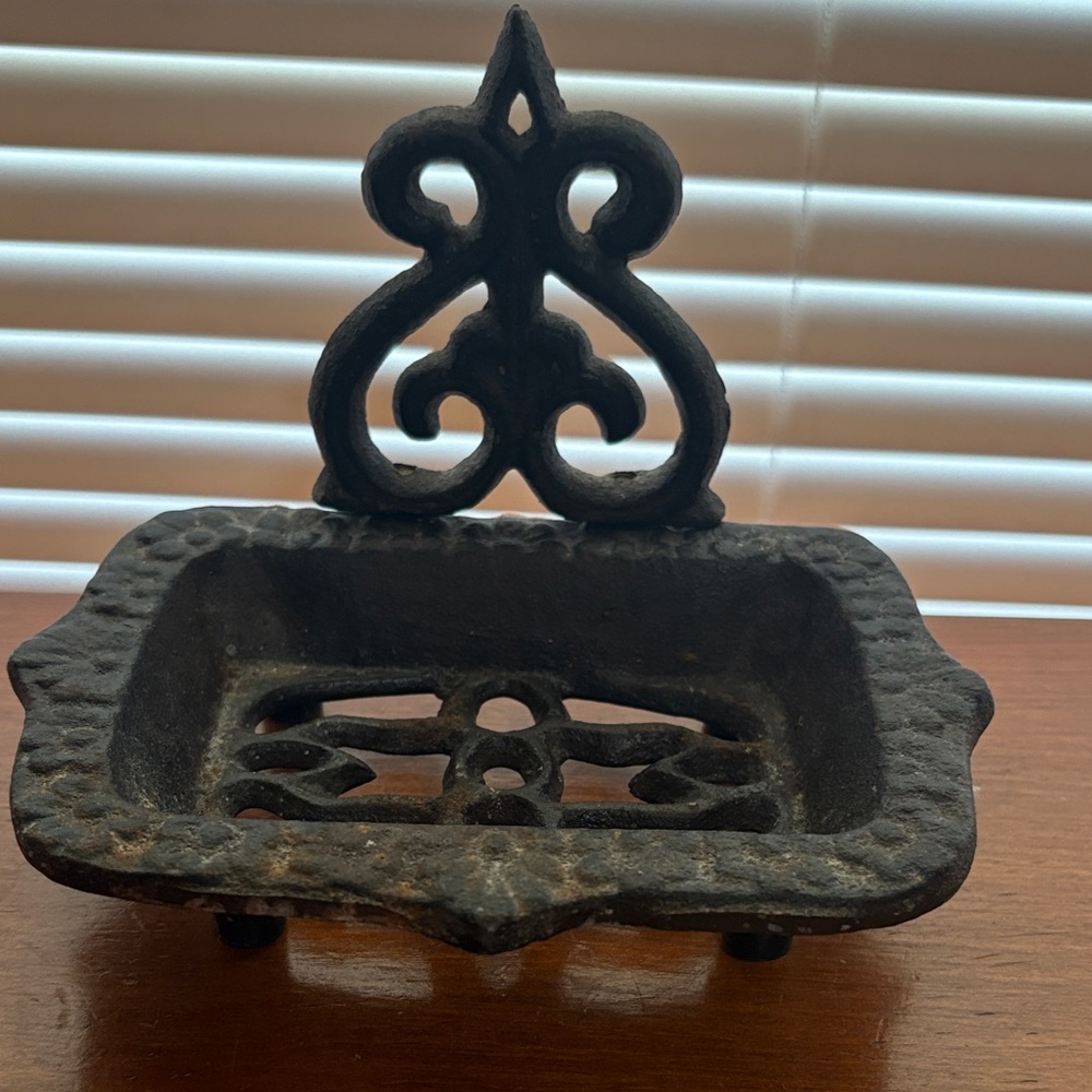 Elegant Black Cast Iron Soap Dish